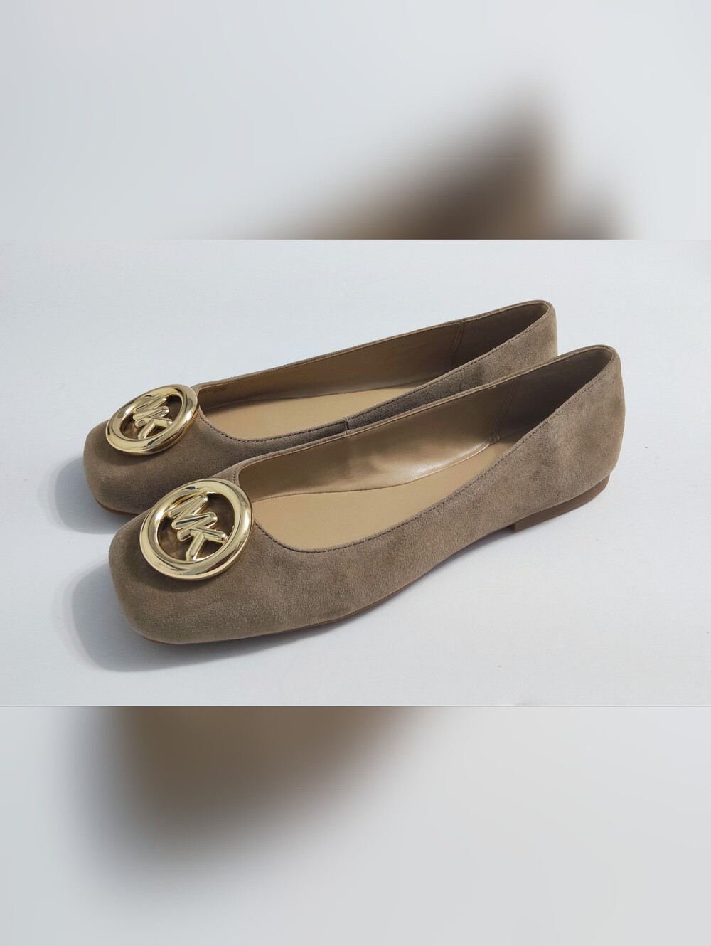 NWOT Michael Kors Taupe Suede Women's Ballet Flats. Size 10 M.